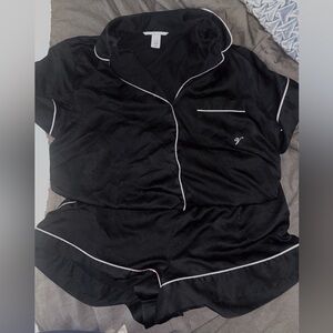 VS Women's Black Satin Pajama Set